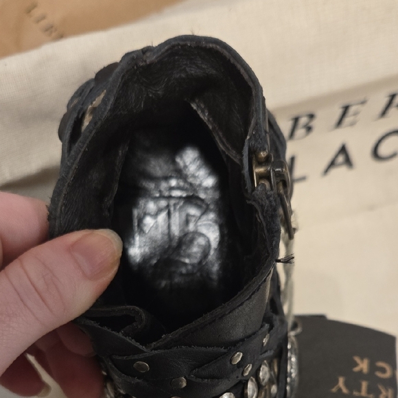 LIBERTY Black Women's Studded Ankle Booties - Picture 6 of 6